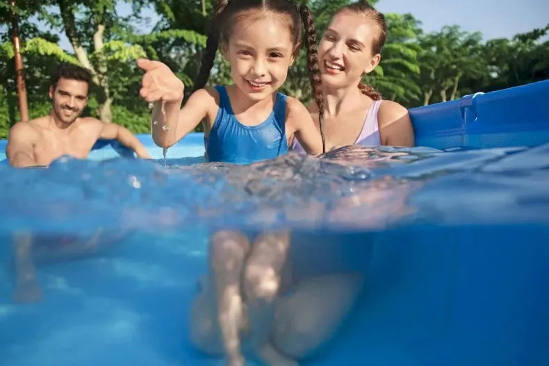 Bestway Steel Pro zwembad + filterpomp 300 x 201 x 66 cm