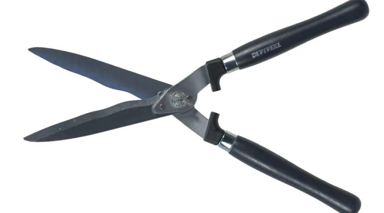 Haagschaar met gegolfde messen