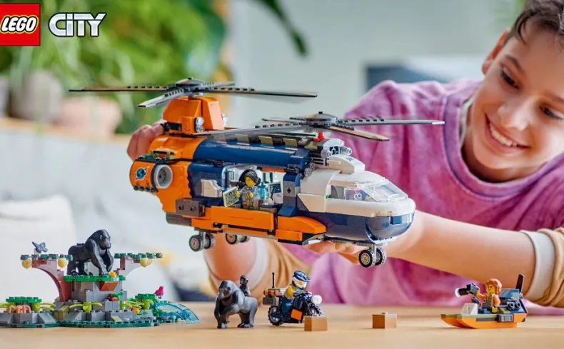 LEGO City 60437 Jungleonderzoekers: helikopter bij de basis