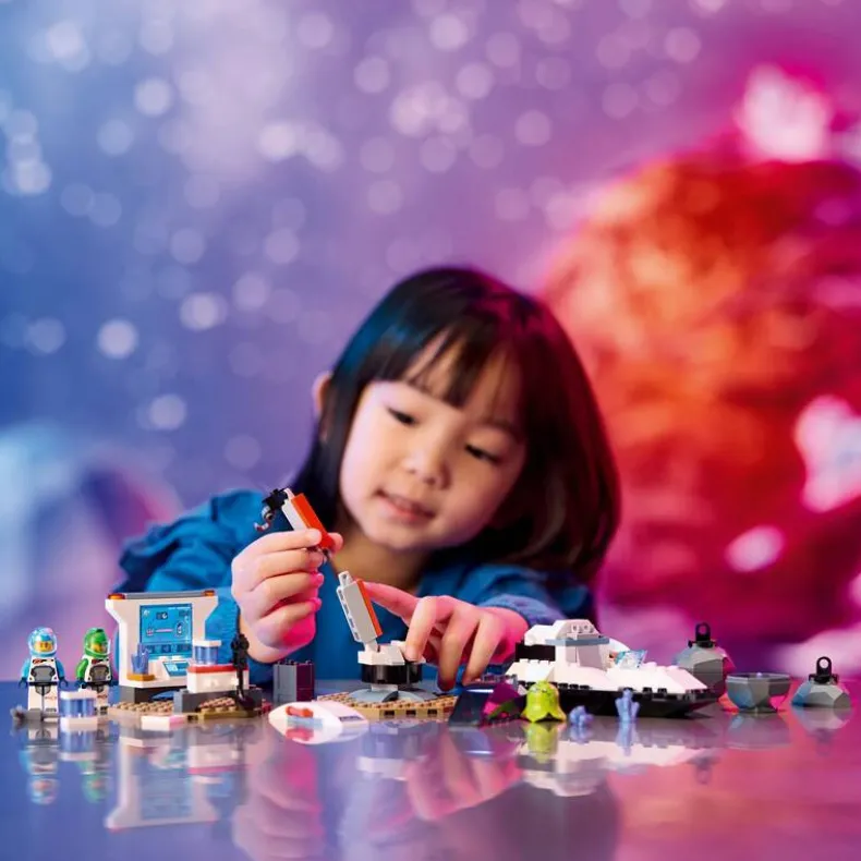 LEGO City 60429 Ruimteschip en ontdekking van asteroïde