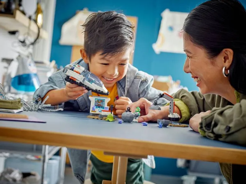 LEGO City 60429 Ruimteschip en ontdekking van asteroïde