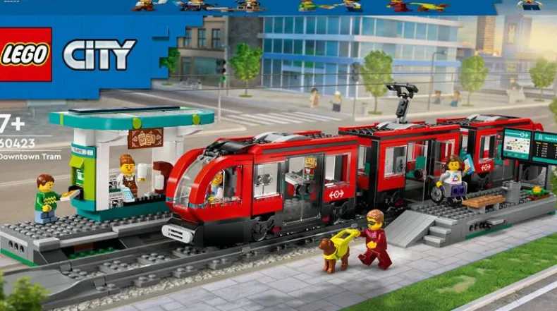 LEGO City 60423 Stadstram en station