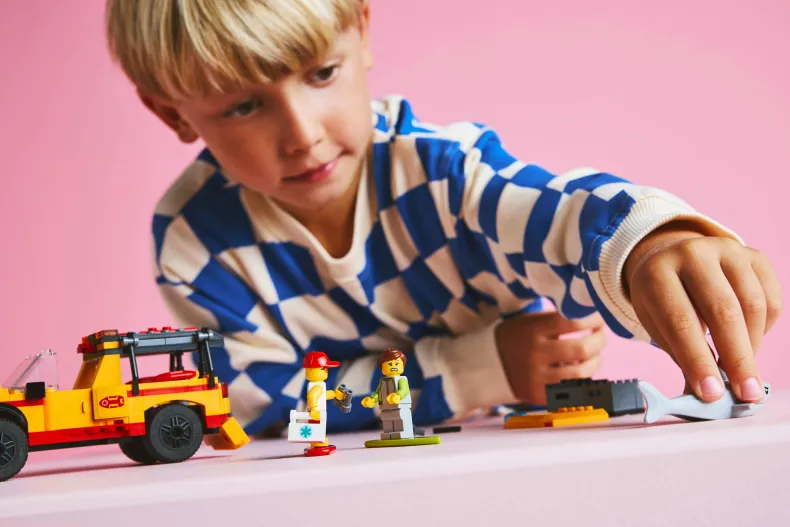 LEGO City 60453 Strandwacht Reddingstruck