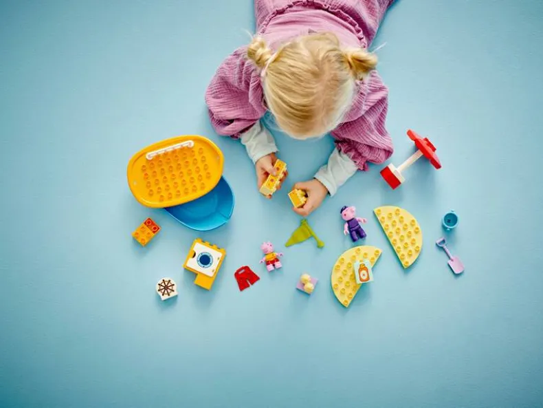 LEGO Duplo 10432 Peppa Pig bootreis