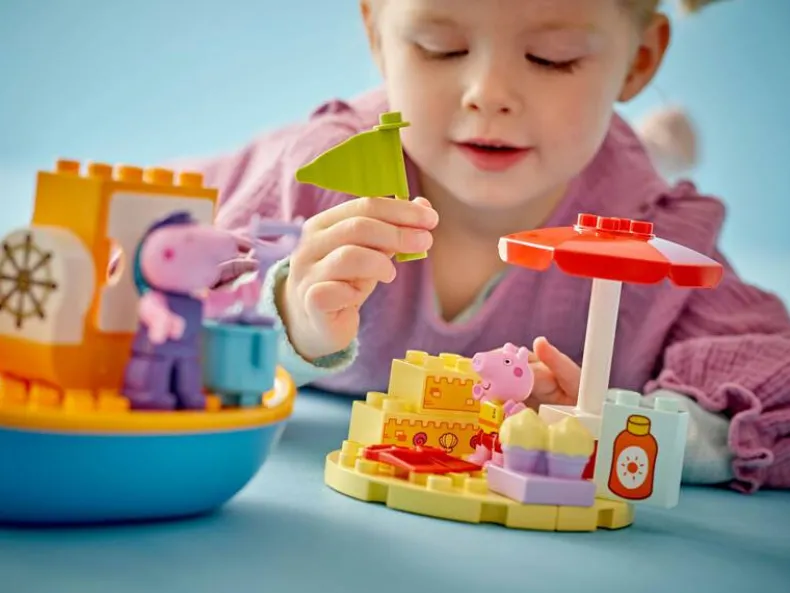 LEGO Duplo 10432 Peppa Pig bootreis