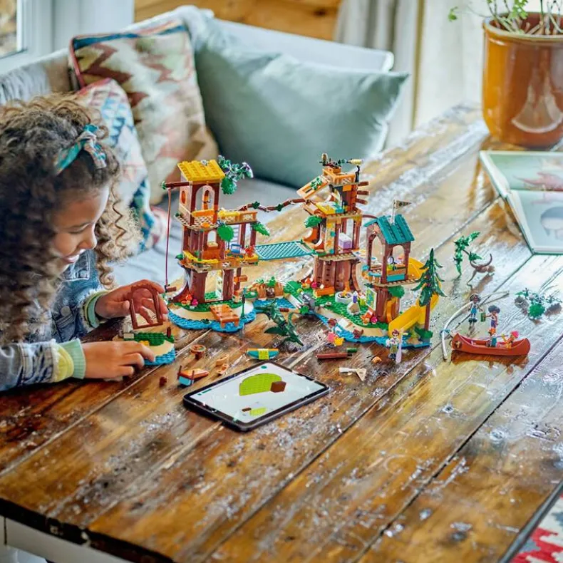 LEGO Friends 42631 Avonturenkamp boomhut