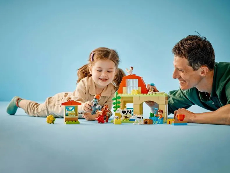 LEGO Friends 10416 Dieren verzorgen op de boerderij