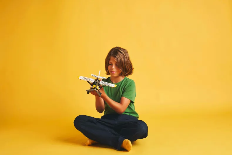 LEGO Technic 42198 Junglevliegtuig